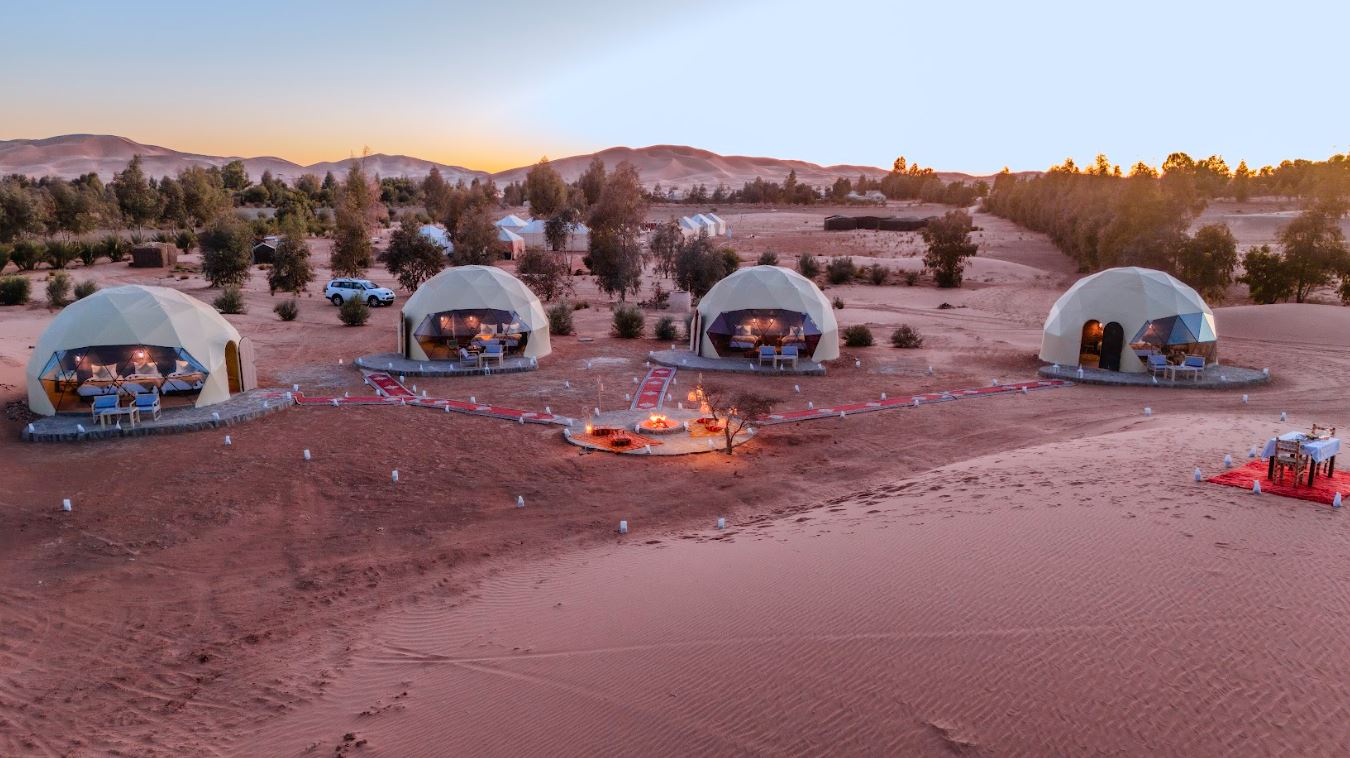 Bivouac in Sahara desert